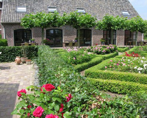 vakantiehuizen en groeps accommodaties de Rozenhorst