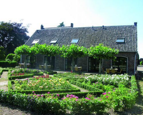 vakantiehuisjes en groepsaccommodatie op camping de rozenhorst